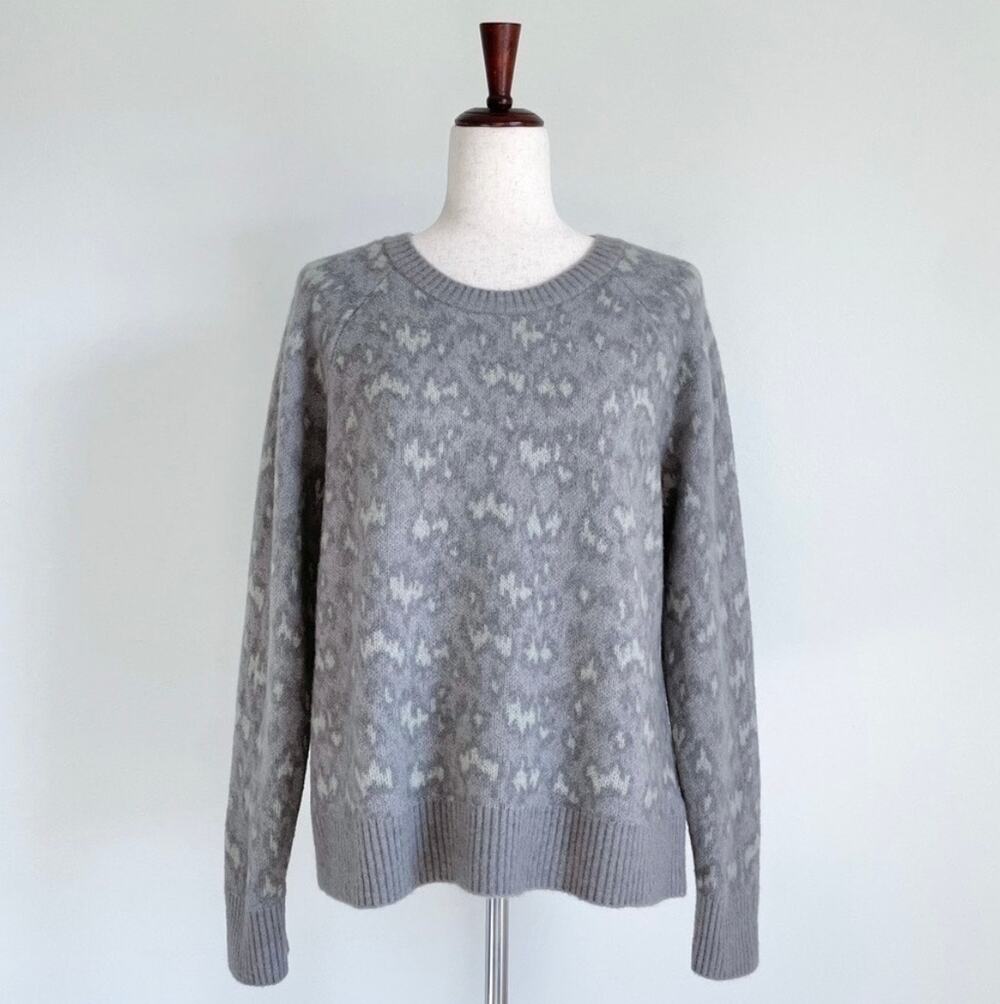 Athleta Merino Leopard Sahara Bluff Grey Crewneck Raglan Hawthorn Sweater LARGE